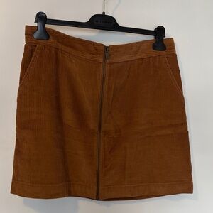 GAP Corduroy Mini Skirt in Camel Brown